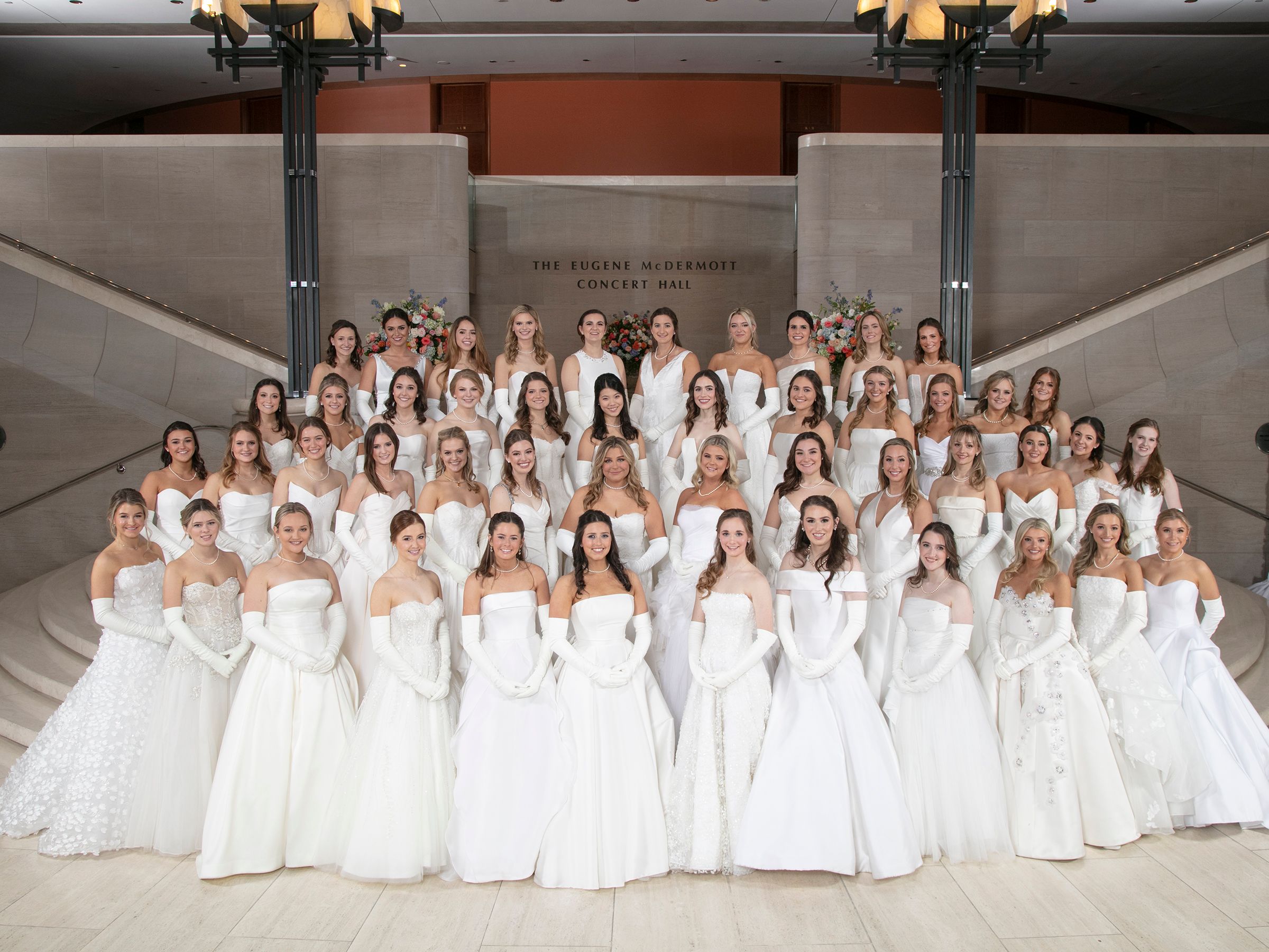 Dallas Symphony Orchestra League Debutantes Introduced during 36th
